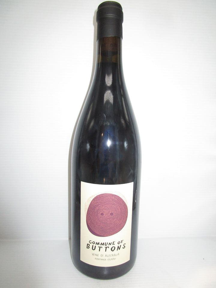 Commune Of Buttons Gloria Pinot Noir 2021 12% 750ml