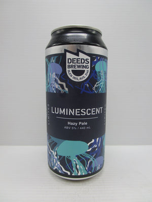 Deeds Luminescent Hazy Pale 5% 440ml