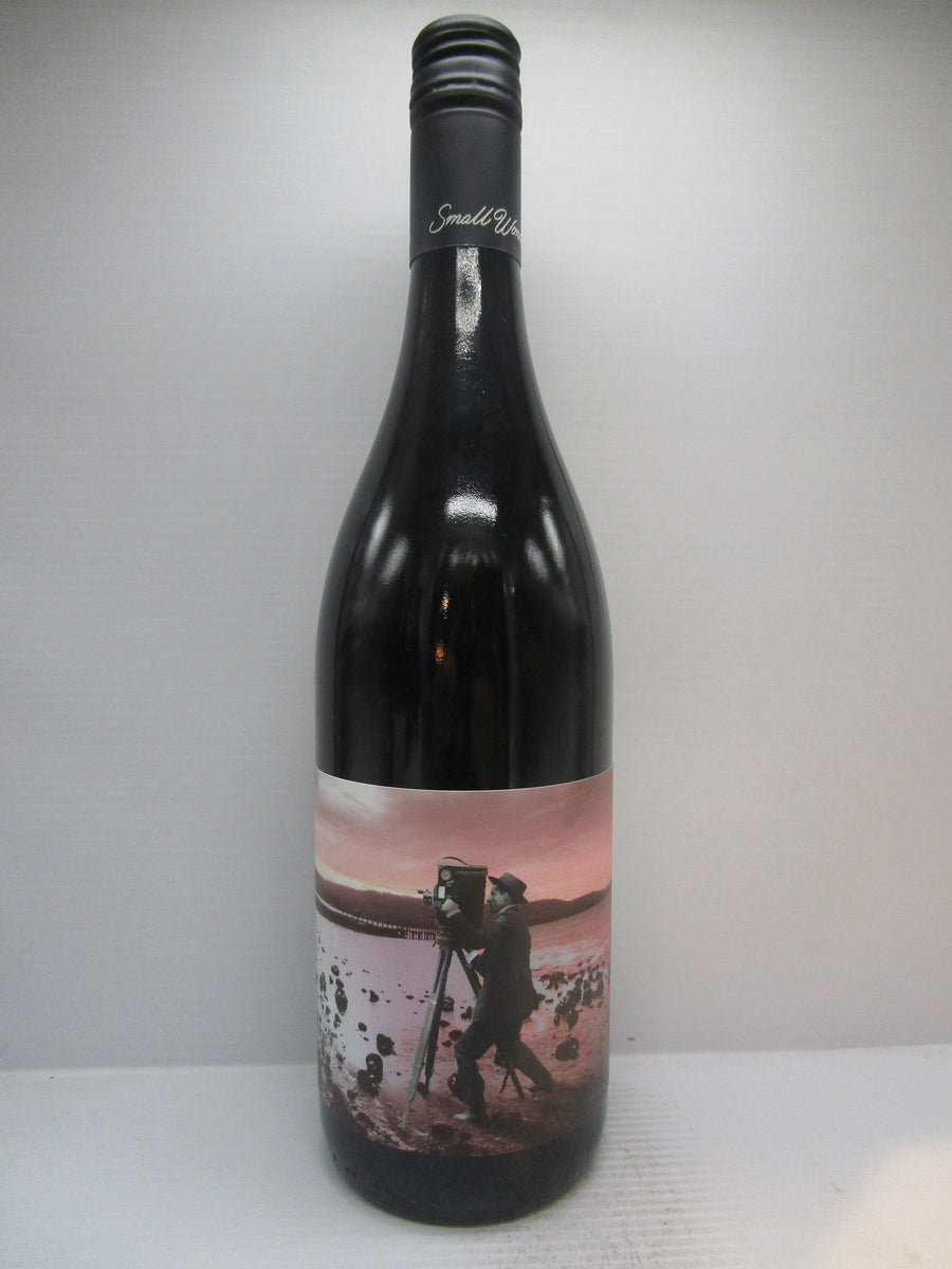 Small Wonder Landscape Series 2022 Pinot Noir 12.5% 750ml