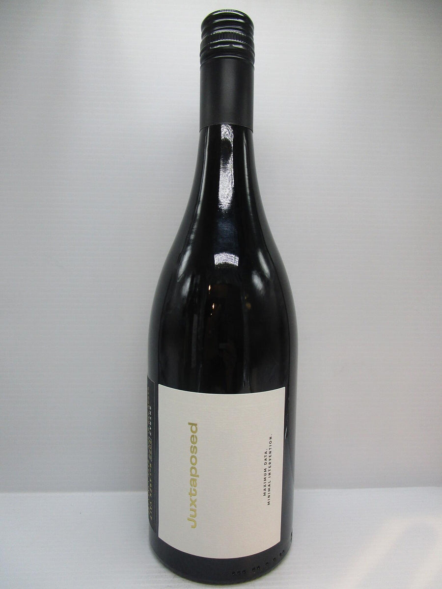 Juxtaposed Wait Vinyard Shiraz 2022 14.4% 750ml